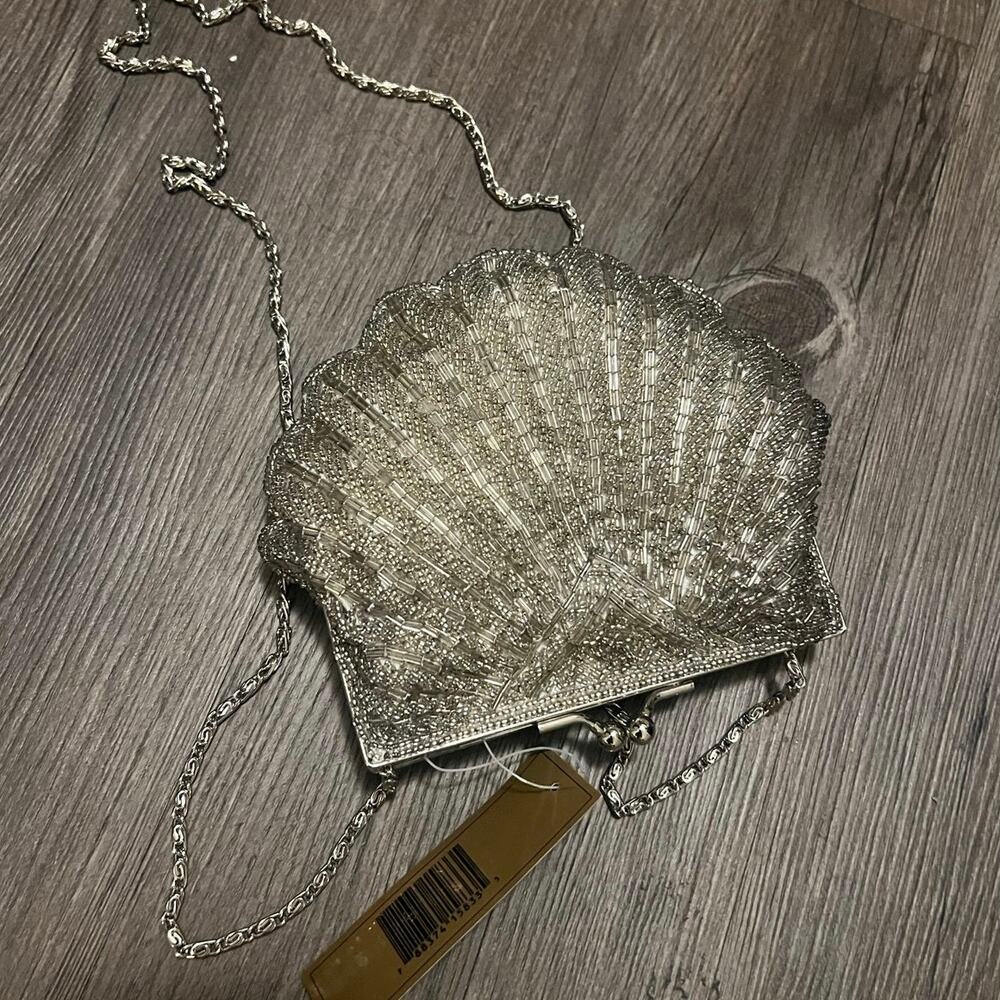 Stunning Vintage Art Deco Shell Clutch / Evening Bag ✨🐚